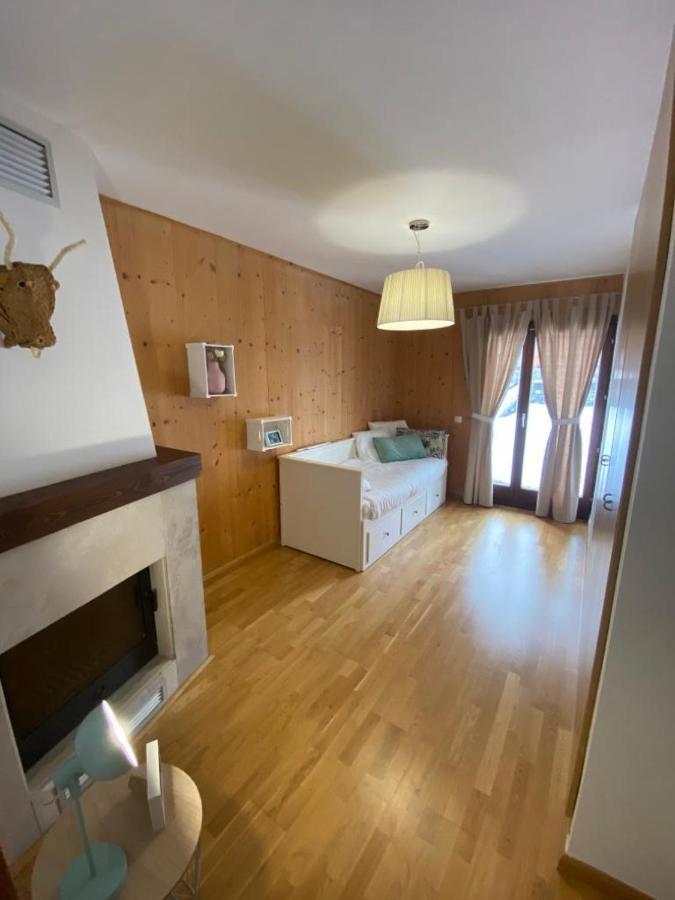 Fantastico Apartamento Con Jardin En Castiello De Jaca Vut Hu-20-007 Zewnętrze zdjęcie