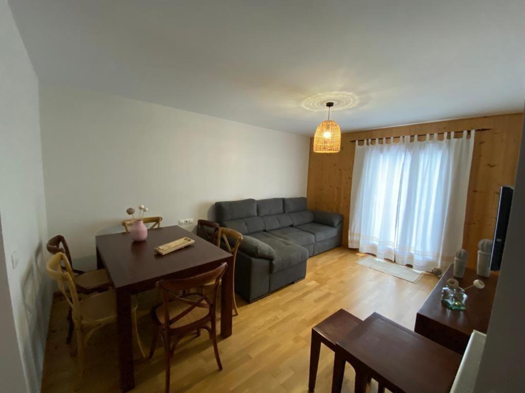 Fantastico Apartamento Con Jardin En Castiello De Jaca Vut Hu-20-007 Zewnętrze zdjęcie